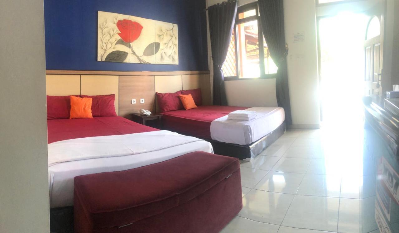 Hotel Ahlen Pangandaran Esterno foto