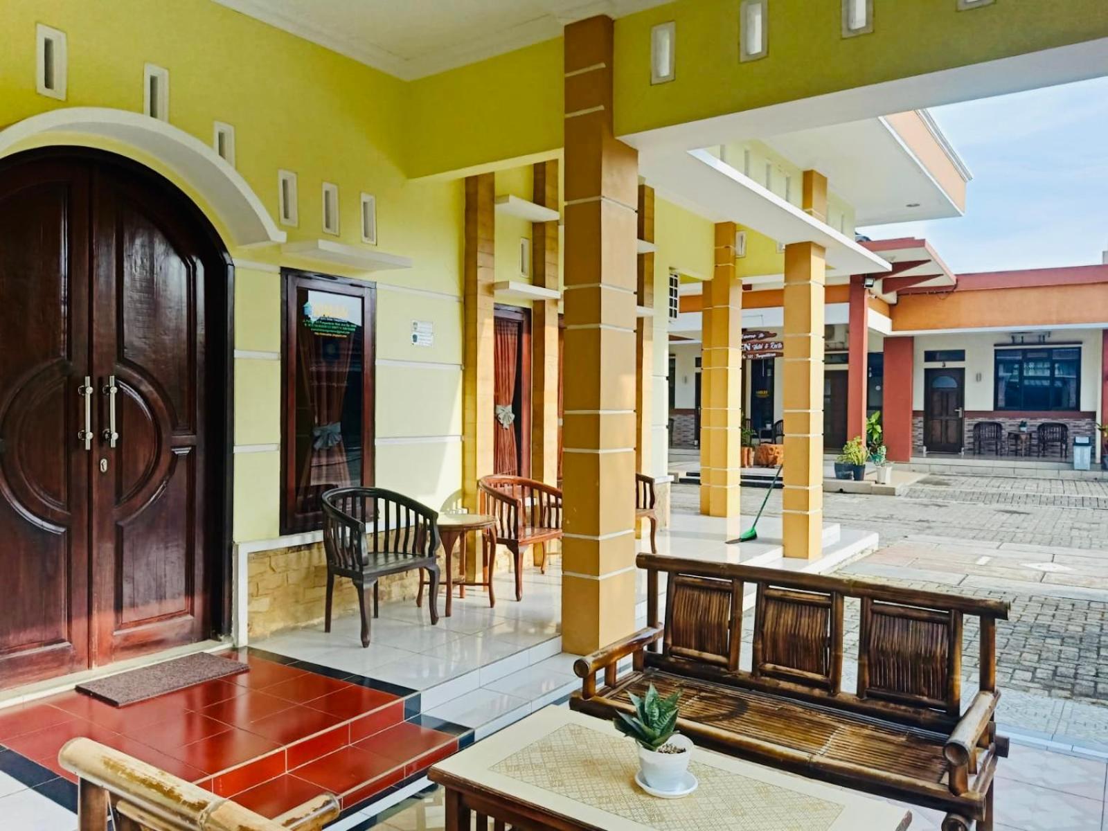 Hotel Ahlen Pangandaran Camera foto