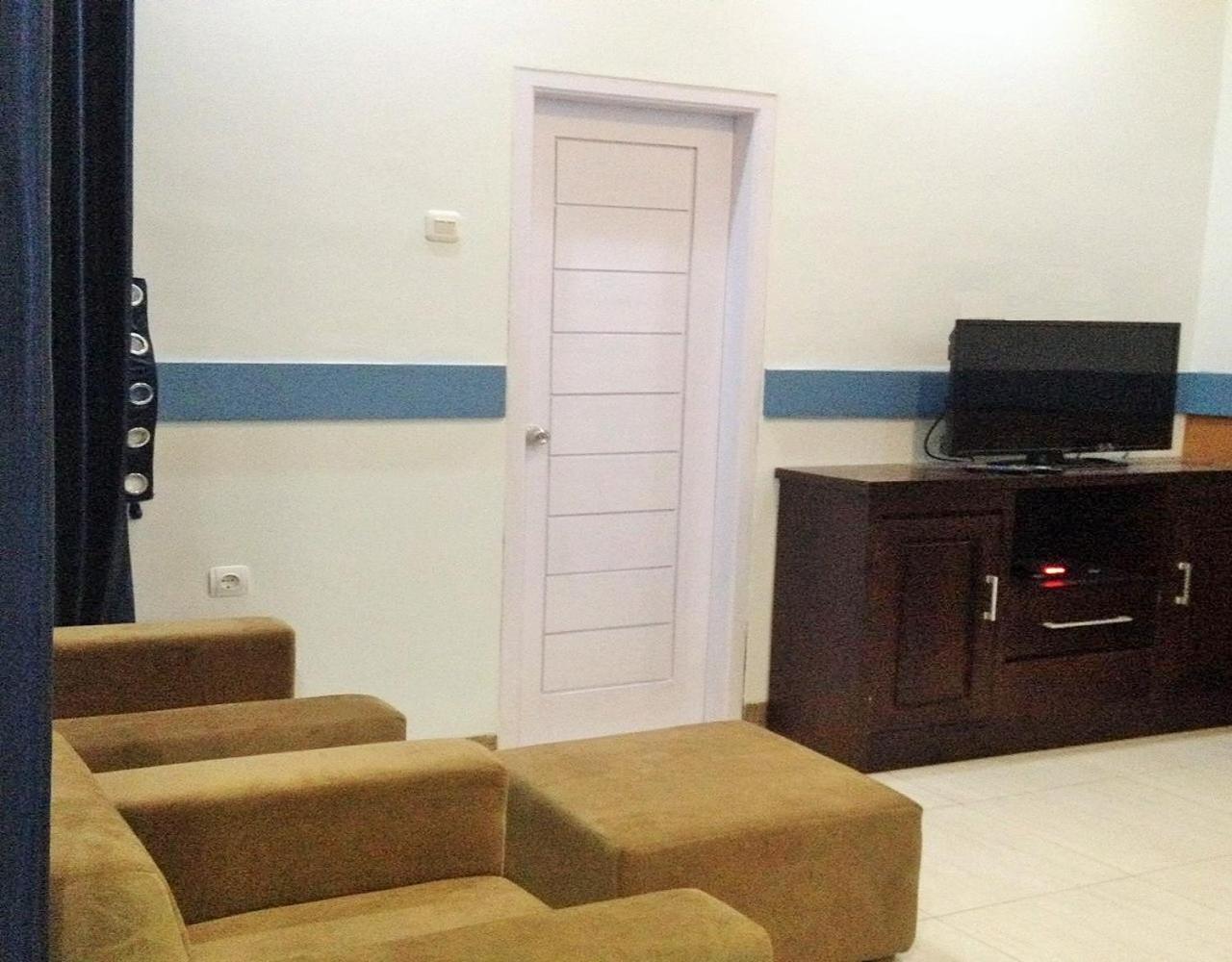 Hotel Ahlen Pangandaran Esterno foto