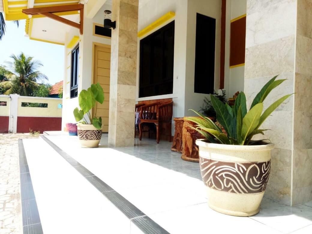 Hotel Ahlen Pangandaran Esterno foto