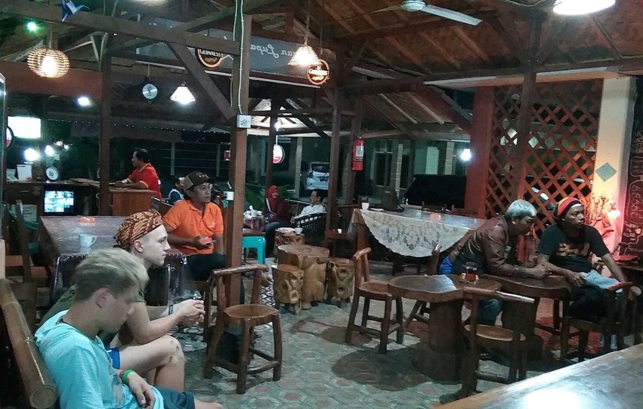 Hotel Ahlen Pangandaran Esterno foto