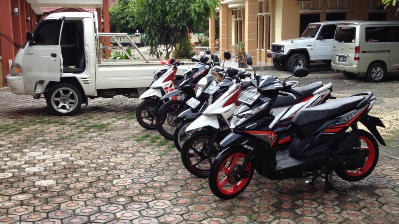 Hotel Ahlen Pangandaran Esterno foto